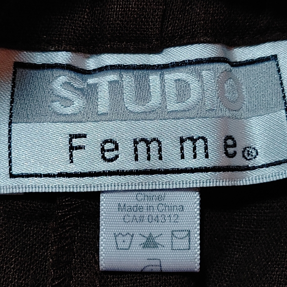STUDIO FEMME Ladies Capri - Picture 2 of 7